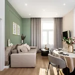 Διαμέρισμα 6 Toghether In One Offer Groups Families Parking Ac Wifi Jacuzzi *