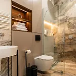 6 Toghether In One Offer Groups Families Parking Ac Wifi Jacuzzi Διαμέρισμα *