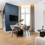Διαμέρισμα 6 Toghether In One Offer Groups Families Parking Ac Wifi Jacuzzi