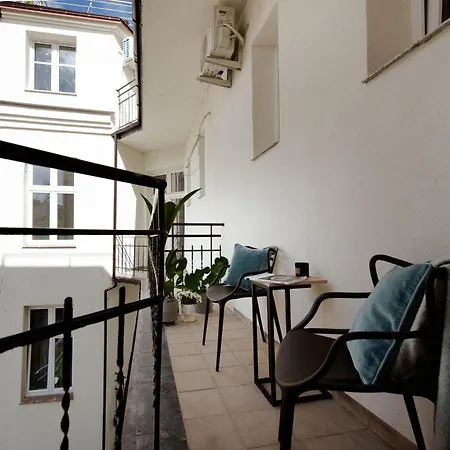 Lejlighed Lovely Toghether In One Offer Groups Families Parking Ac Wifi Jacuzzi *