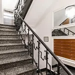 6 Toghether In One Offer Groups Families Parking Ac Wifi Jacuzzi Krakau